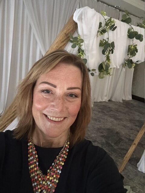 Gail J Chisholm